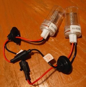 Xenon H11 4300K 75W LED Lights